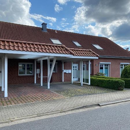 Oara Comfort Home, Ferienhaus 210Qm Mit Garten Reppenstedt ภายนอก รูปภาพ